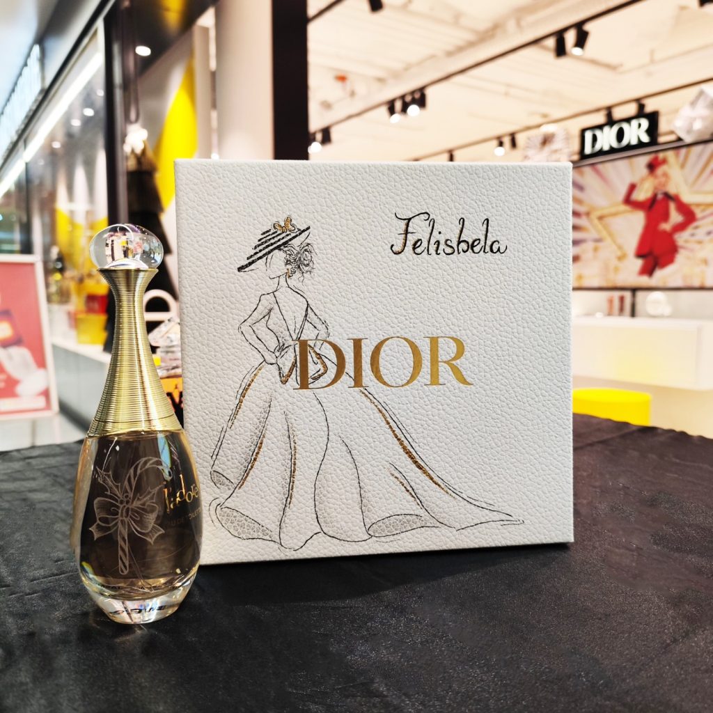 Gravure et peinture sur coffret Dior J'adore par MY-TAG