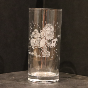 Verre Yoshi